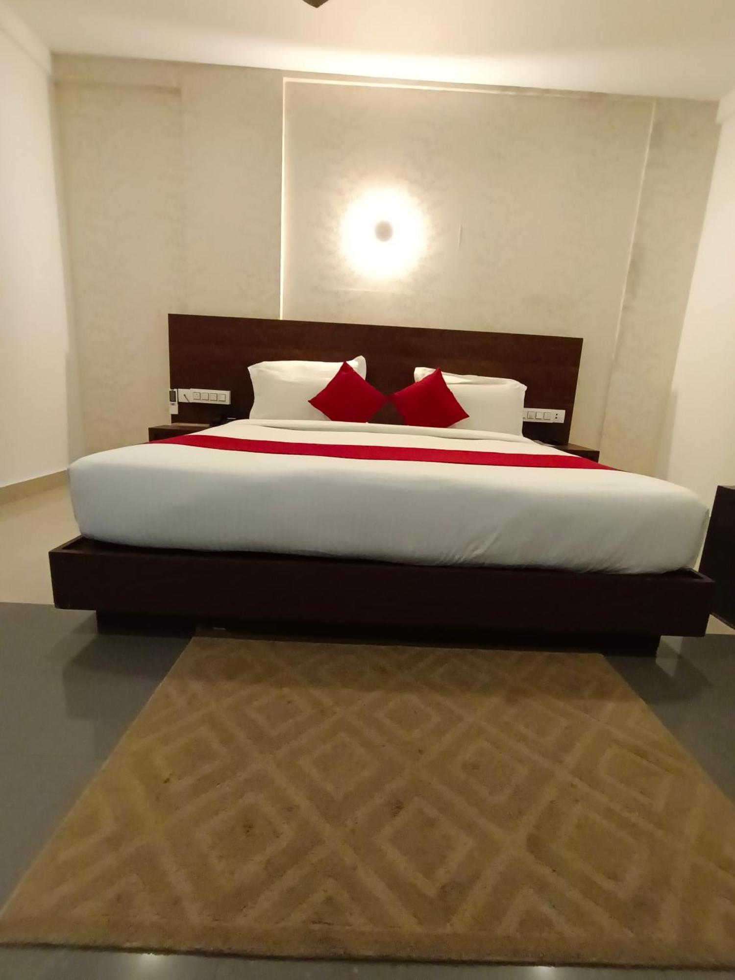 Hotel Wilton スルタン・バザリー エクステリア 写真